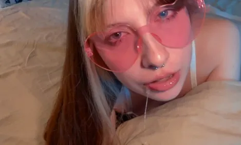 Толық метражды қатаң порно фильмдерді қараңыз Иттерге арналған секс туралы бейне