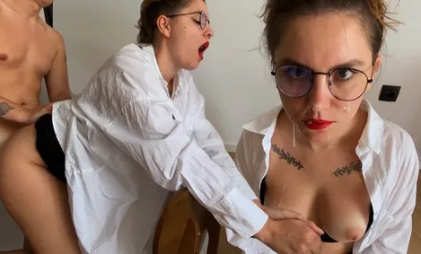 Бастық хатшыны есекке сиқты