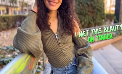 Бір топ жігіттер мен бір қызбен секс видео