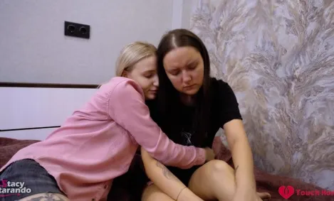 Русские молодые лесбиянки: 986 видео в HD